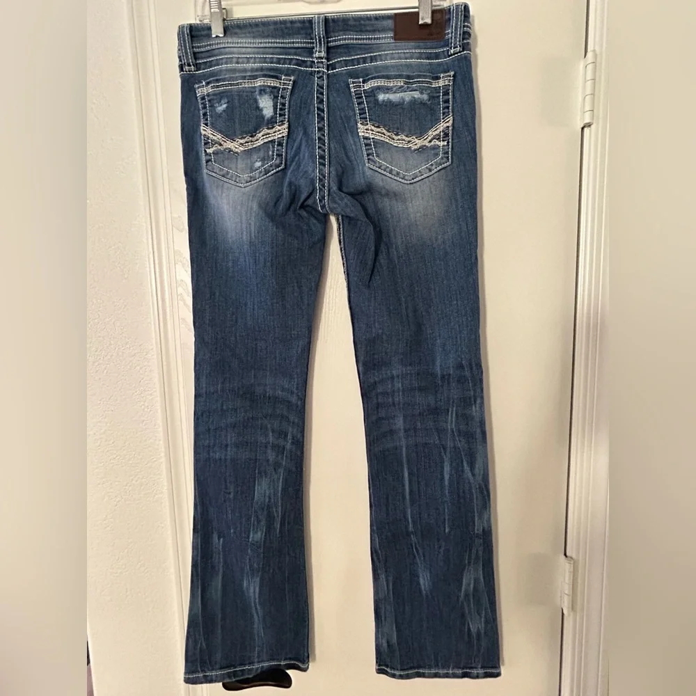 BKE Classic Denim Blue Stella Jeans. Size 28 X 31.5 - Picture 14 of 15